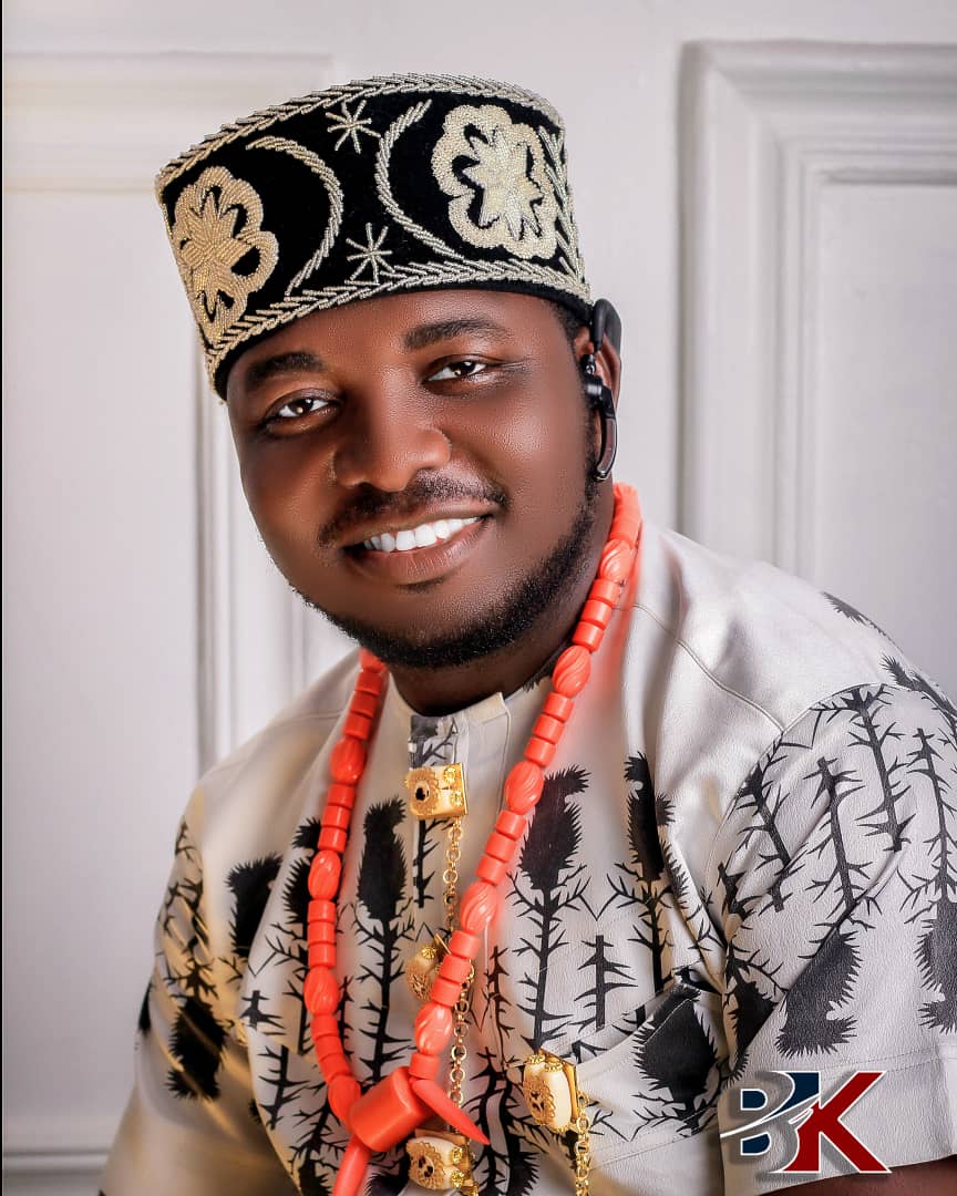 MR OWEN BEKEE IKECHI   UMUDIM OHANZE ISIAHIA.